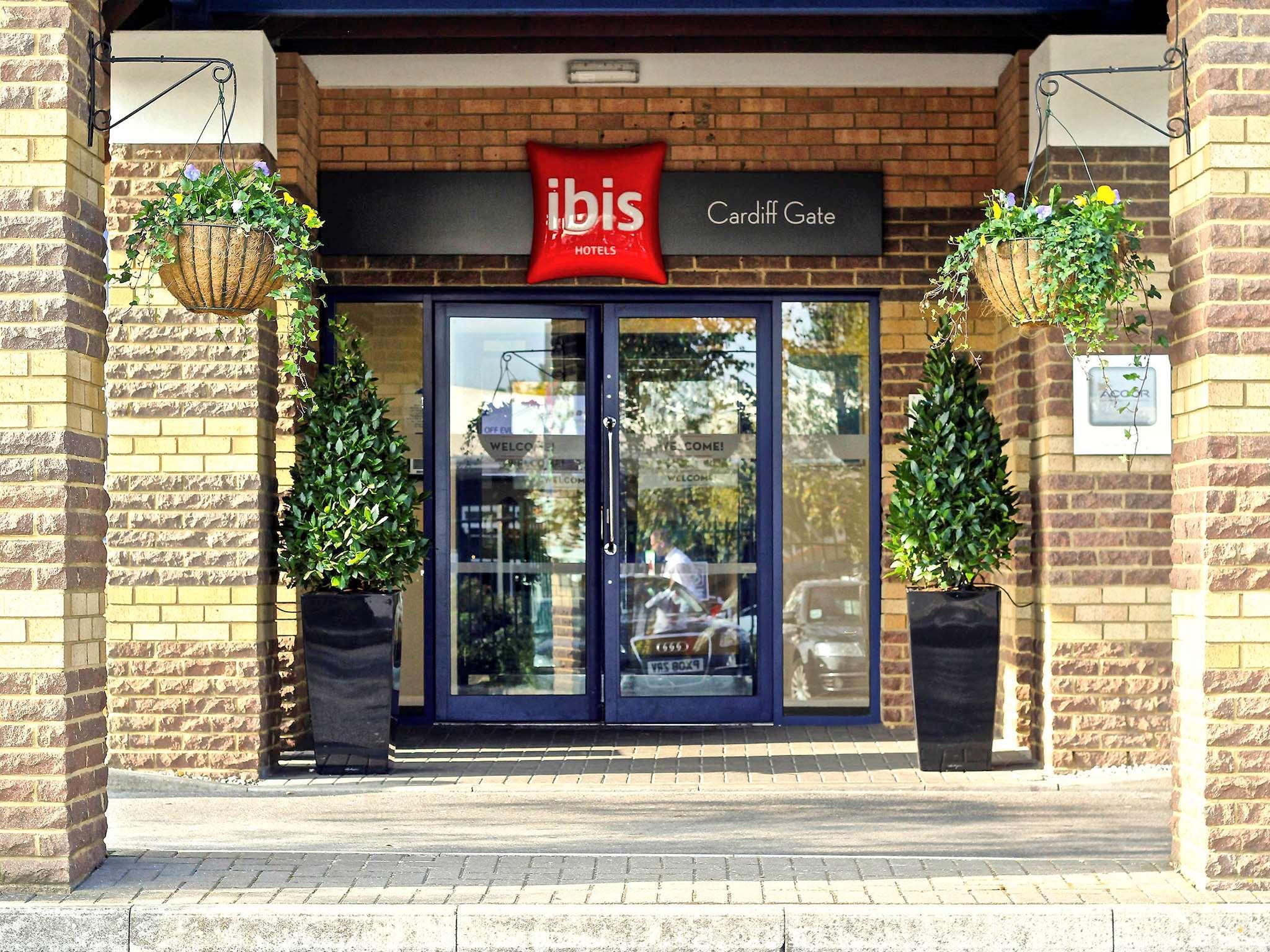 Ibis Cardiff Gate - International Business Park Hotell Eksteriør bilde