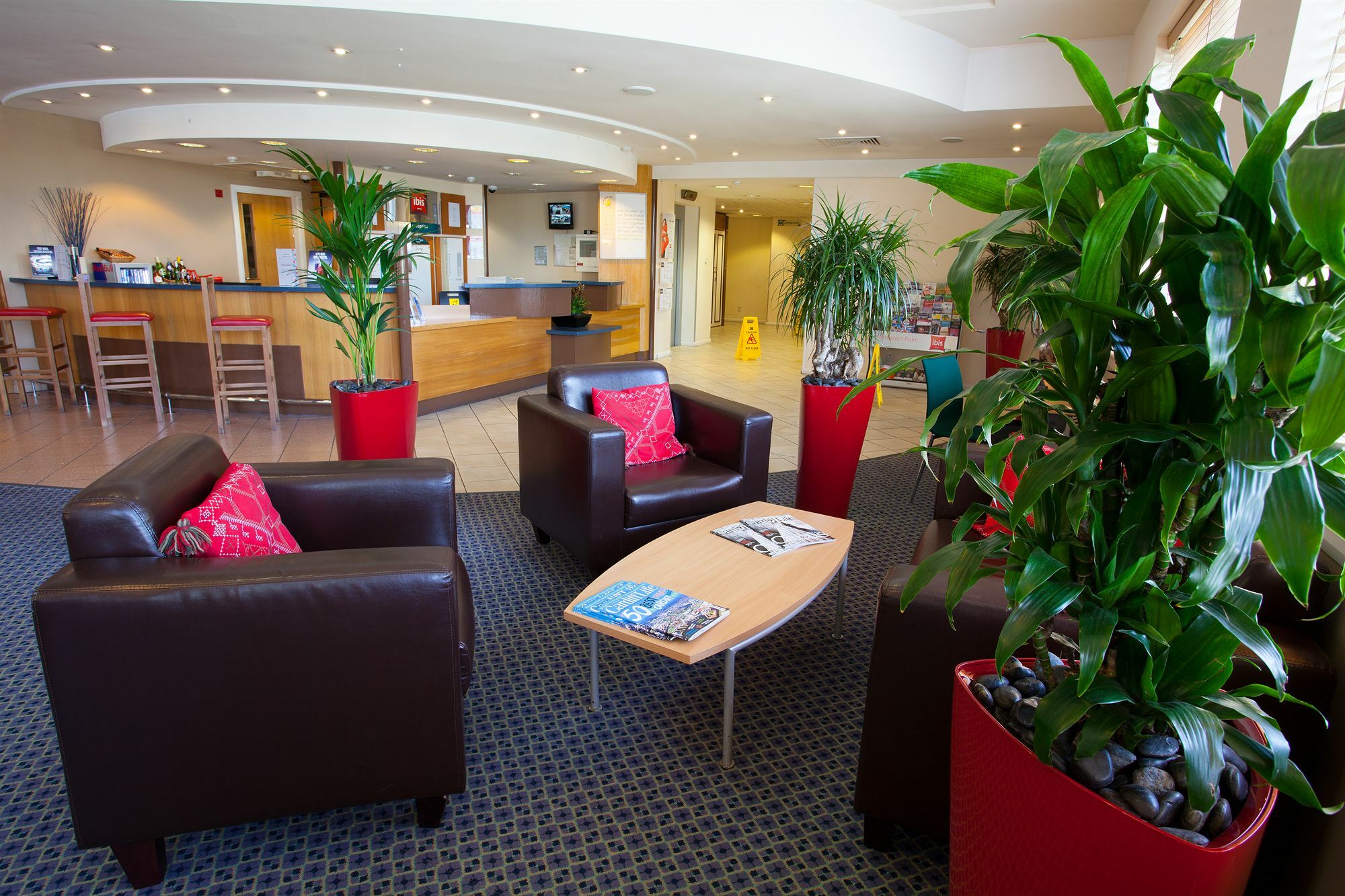 Ibis Cardiff Gate - International Business Park Hotell Eksteriør bilde